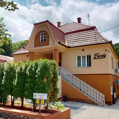 Family Apartman Miskolc Luaran gambar