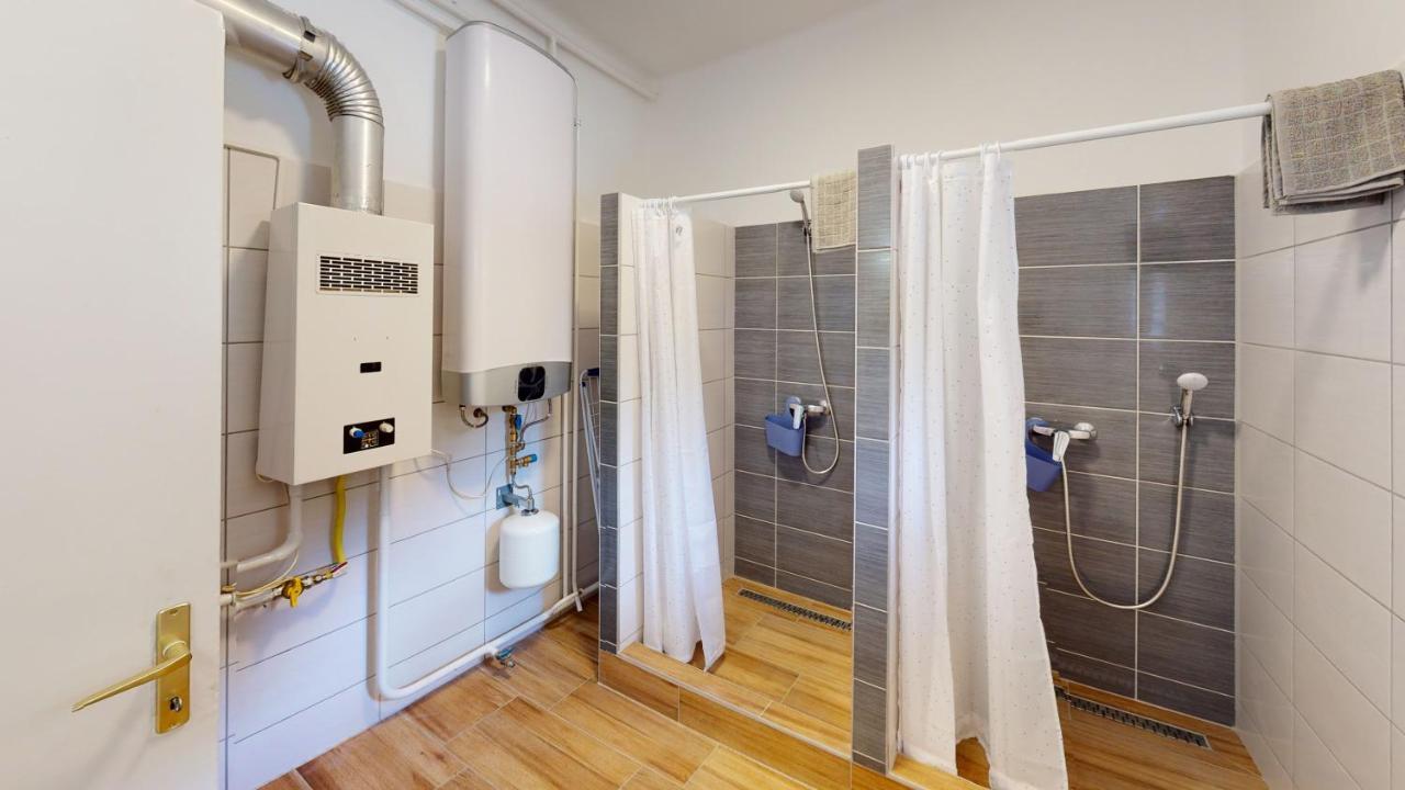 Family Apartman Miskolc Luaran gambar